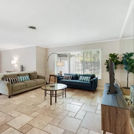 Home Wpool By Dream Vacation Unit 332-2